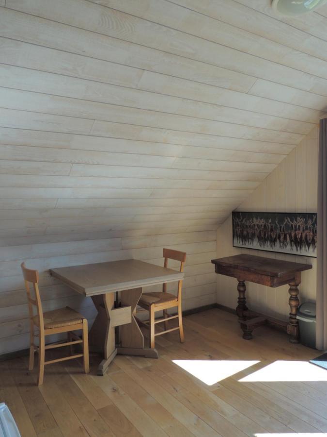 Auberge La Fourchette Paysanne Dochamps Exterior foto