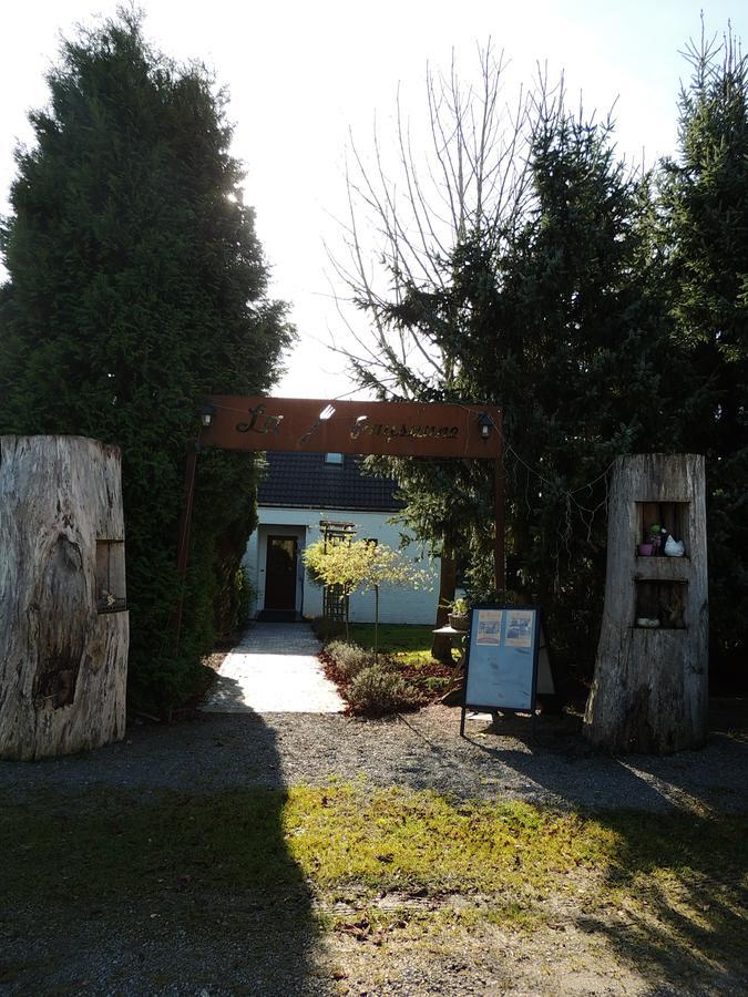 Auberge La Fourchette Paysanne Dochamps Exterior foto
